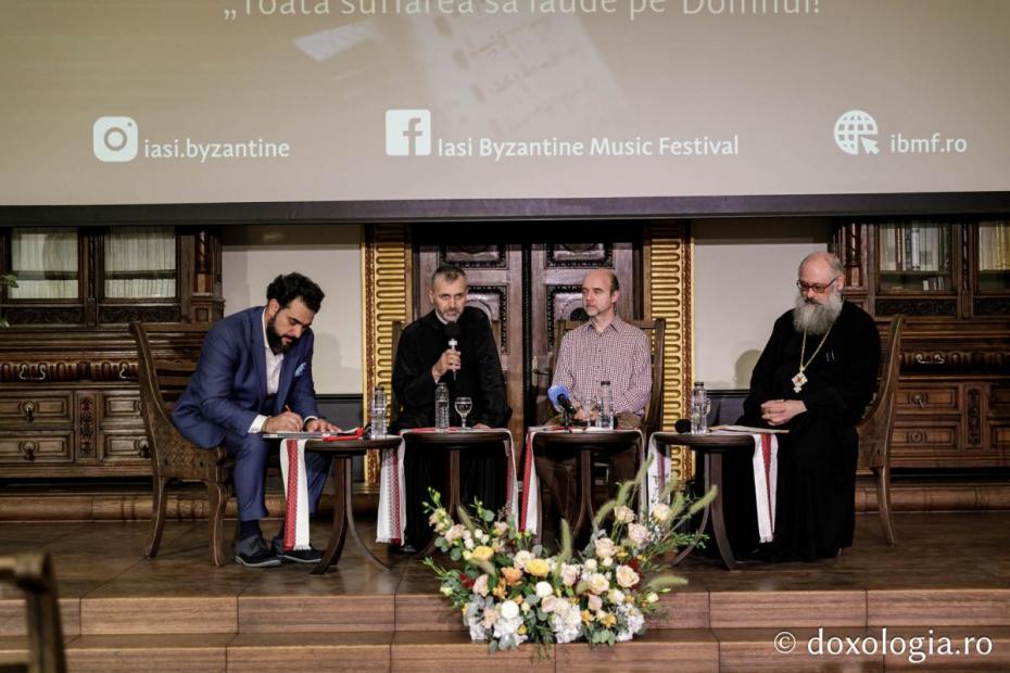 Dezbatere publică în cadrul IBMF - „Cântărețul bisericesc în actualitate” / Foto: Oana Nechifor