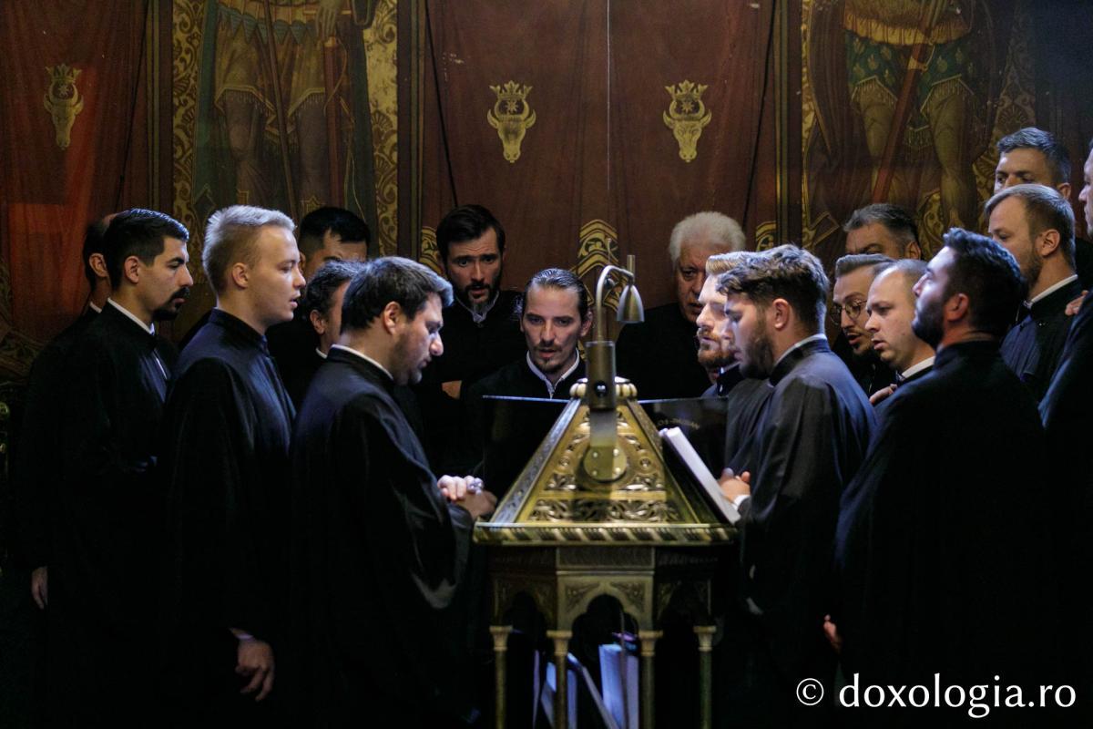 Liturghie Arhierească în debutul celei de-a șasea ediții a Festivalului de Muzică Bizantină de la Iași / Foto: pr. Silviu Cluci