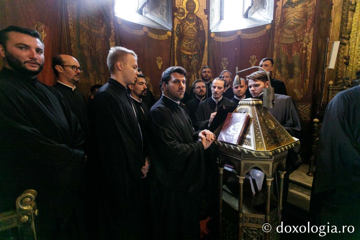 Liturghie Arhierească în debutul celei de-a șasea ediții a Festivalului de Muzică Bizantină de la Iași / Foto: pr. Silviu Cluci